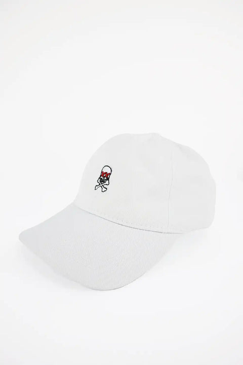 Gorra Blanca Bordada